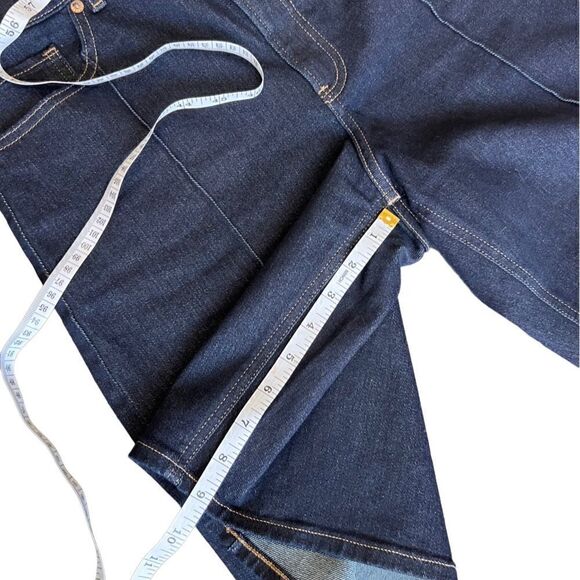 Express 90’s Bermuda high rise jean shorts Dark Wash denim Size 10 - Picture 14 of 16